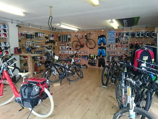 Negocio Mpg Cycles Paterson & Parker Ltd