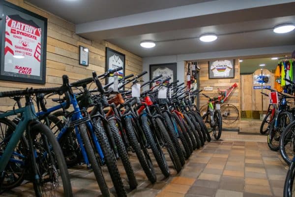 Negocio The Trailhead Bicycle Company